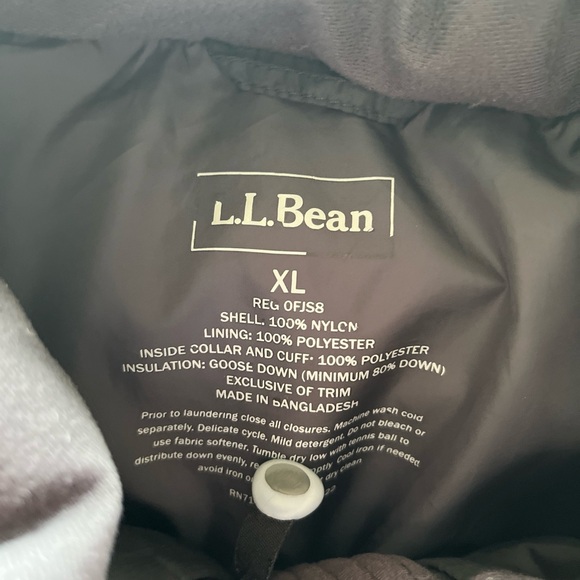 LL Bean Goose Down Full Zip Puffer Coat Size L Black Jacket Hiking Outdoor Unise - Picture 2 of 5